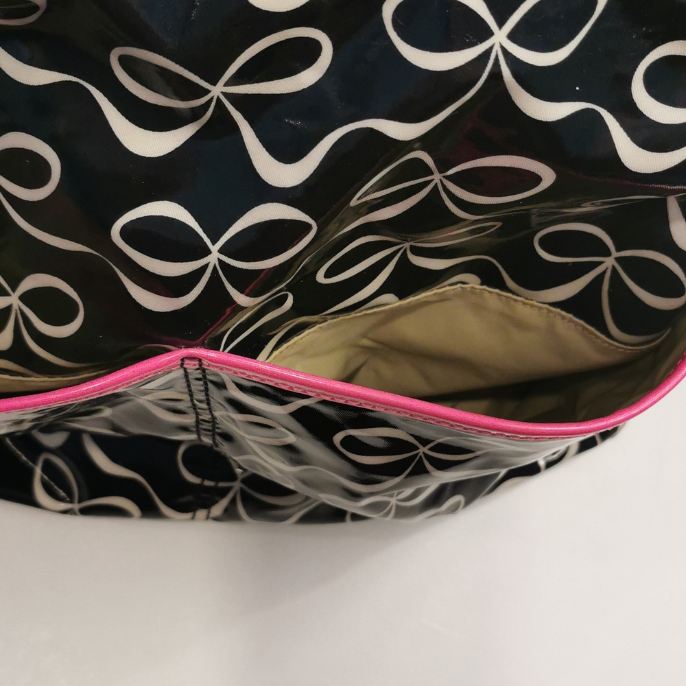 🍄 Kate Spade Diaper Bag - Picture 7 of 17